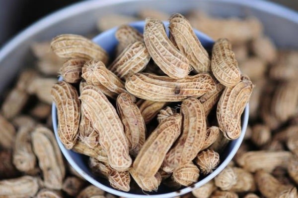 Cách tính lượng calo trong các món ăn có chứa lạc luộc